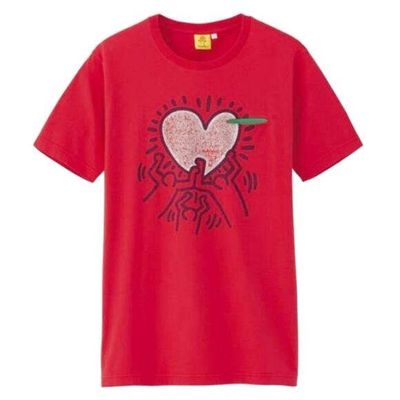 UNIQLO x KEITH HARING unisex pop art holding heart red tee pocket t-shirt Size M - Picture 7 of 7
